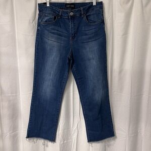 Almost Famous Size 13 Mid Rise Wide Leg Raw Edge Short Crop Jeans 32x24 EC
